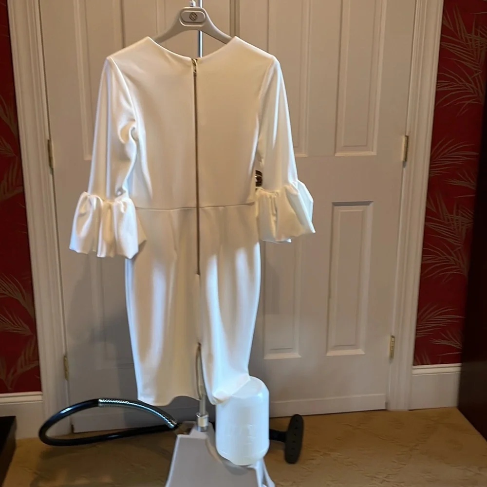 Betsy Adam cream dress with gold zipper detail at kick pleat - Picture 2 of 4